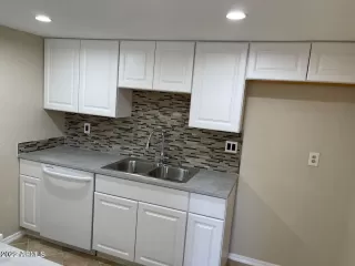 Photo #3: 6370930 Listing