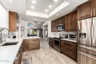 Photo #5: 6371031 Listing 