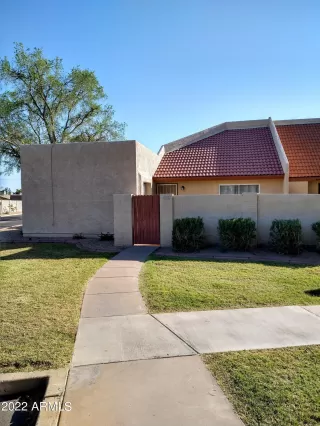 Photo #2: 6371033 Listing