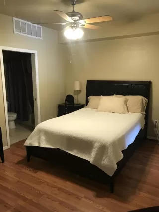 Photo #5: 6371149 Listing 