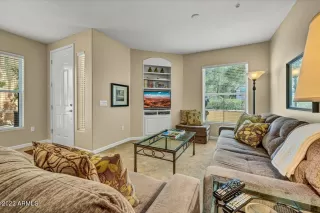 Photo #5: 6371174 Listing