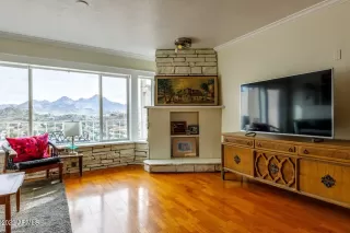 Photo #3: 6371239 Listing 