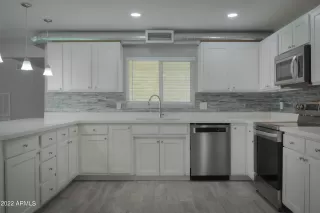 Photo #3: 6371266 Listing 