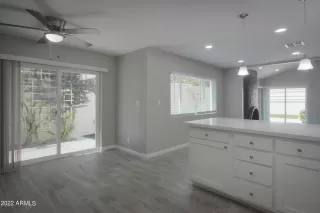 Photo #5: 6371266 Listing 