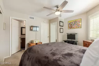Photo #6: 6371405 Listing 