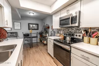 Photo #3: 6371492 Listing 