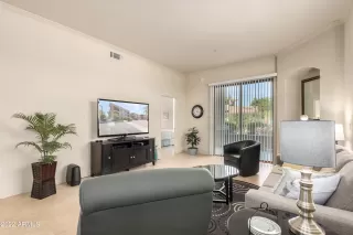 Photo #3: 6371730 Listing 
