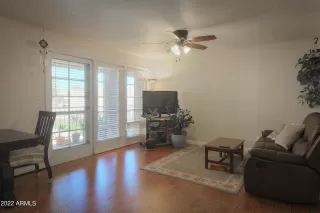 Photo #4: 6371740 Listing