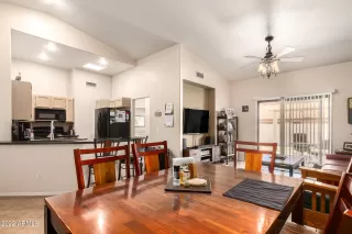 Photo #5: 6371790 Listing 