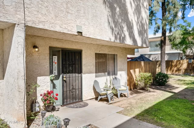 MLS: 6371888 Condo For Sale