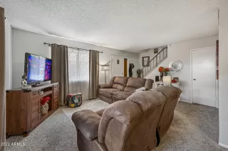 Photo #4: 6371888 Listing