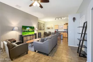 Photo #4: 6371969 Listing