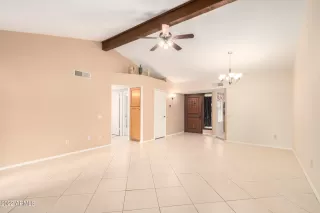 Photo #6: 6372171 Listing 