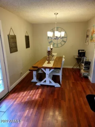 Photo #5: 6372240 Listing