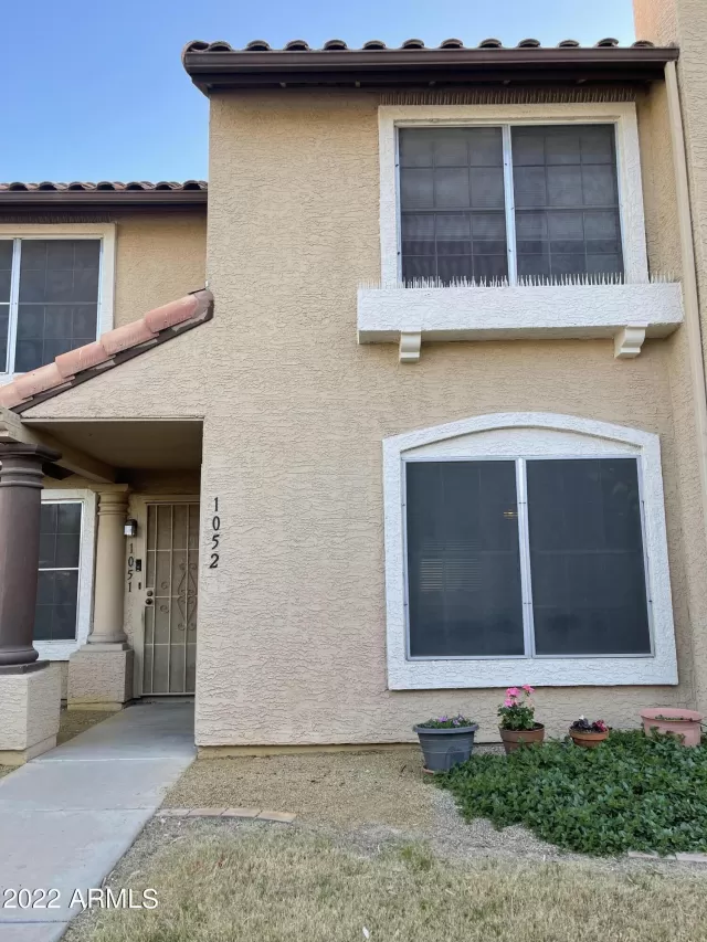 MLS: 6372267 Condo For Sale