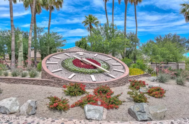 MLS: 6372360 Condo For Sale