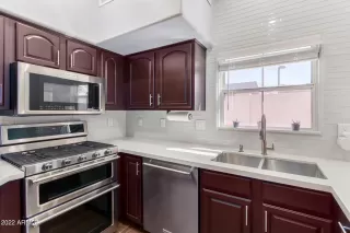 Photo #1: 6372393 Listing