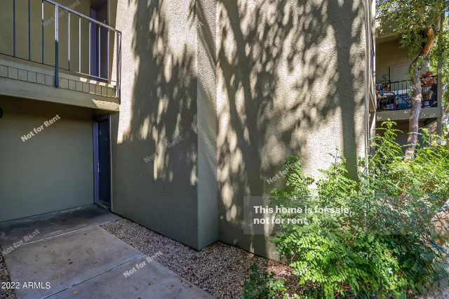 MLS: 6372459 Condo For Sale