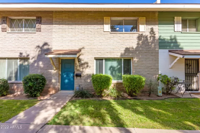 MLS: 6372611 Condo For Sale