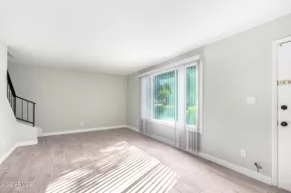 Photo #2: 6372611 Listing 