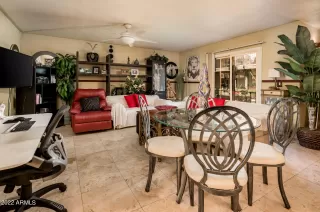 Photo #5: 6372906 Listing