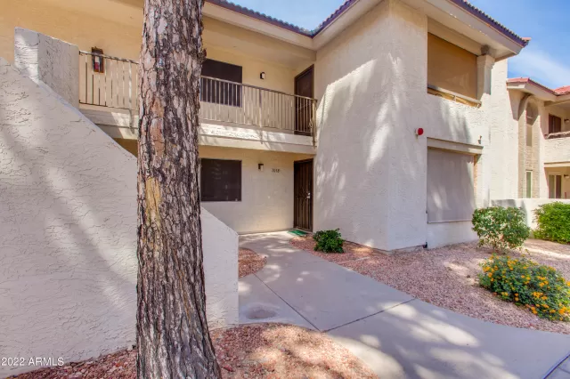 MLS: 6373055 Condo For Sale