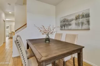 Photo #5: 6373060 Listing