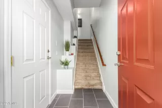 Photo #5: 6373187 Listing