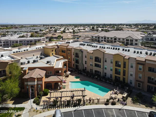 MLS: 6373370 Condo For Sale