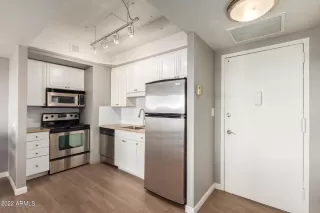 Photo #4: 6373379 Listing