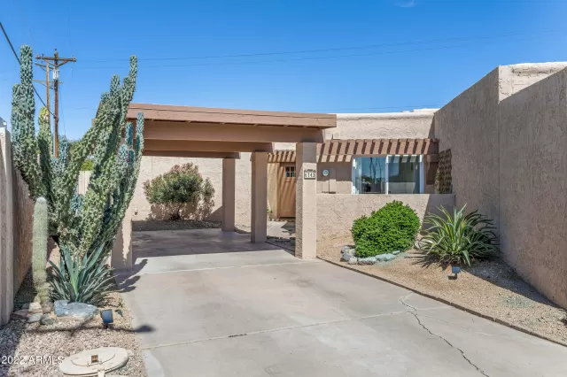 MLS: 6373391 Condo For Sale