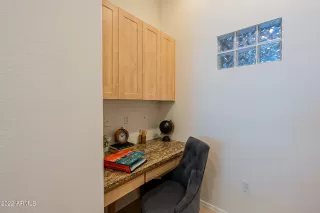 Photo #5: 6373528 Listing 