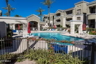 Photo #6: 6373593 Listing 