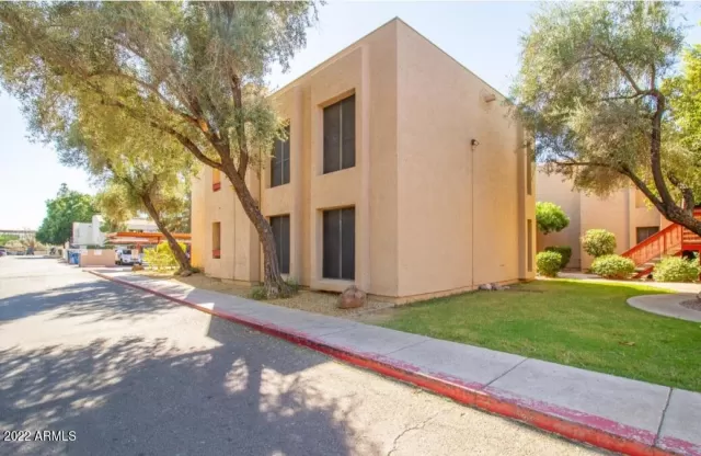 MLS: 6373731 Condo For Sale