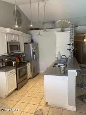 Photo #4: 6373870 Listing 