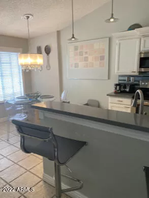 Photo #6: 6373870 Listing 
