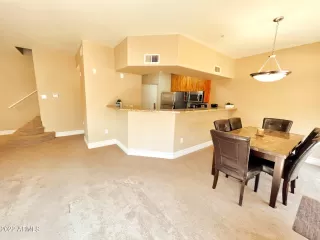 Photo #3: 6373972 Listing 