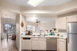 Photo #6: 6374014 Listing