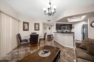 Photo #4: 6374039 Listing 