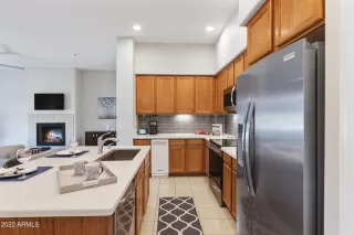 Photo #6: 6374054 Listing