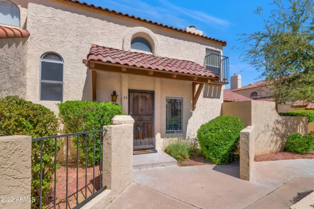 MLS: 6374100 Condo For Sale