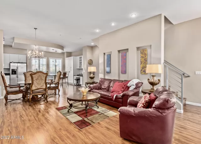 MLS: 6374158 Condo For Sale