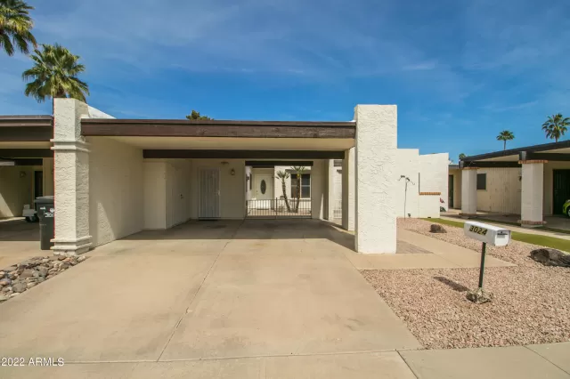 MLS: 6374223 Condo For Sale