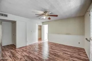 Photo #5: 6374321 Listing 
