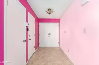 Photo #3: 6374417 Listing