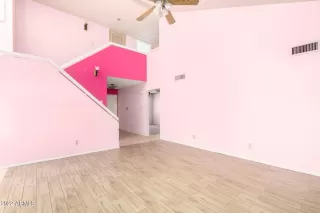 Photo #6: 6374417 Listing