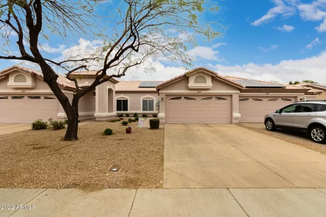 MLS: 6374520 Condo For Sale