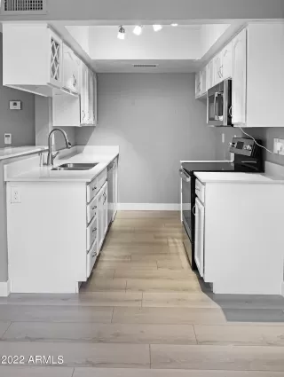 Photo #3: 6374583 Listing