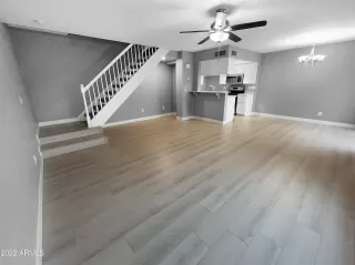 Photo #6: 6374583 Listing