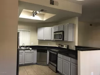 Photo #4: 6374620 Listing